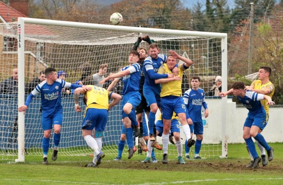 Limavady United 1-2 Bangor: Seasiders book their spot in Irish Cup last-32&nbsp;draw