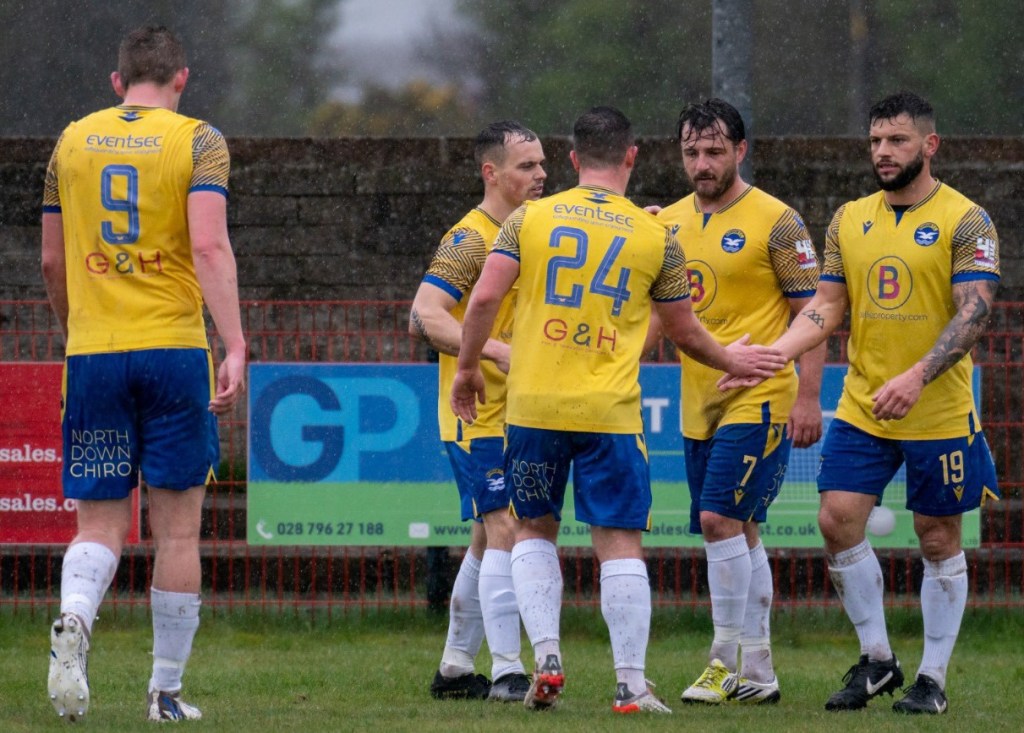Moyola Park 0-2 Bangor: Downpour fails to dent title plight as Seasiders seal deal on happy&nbsp;Easter
