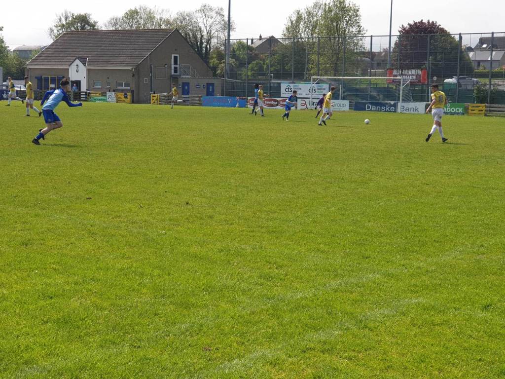 Seasider Summer Weekly: Busy end for Reserves, handsome win for five-star Ladies and club awards handed&nbsp;out