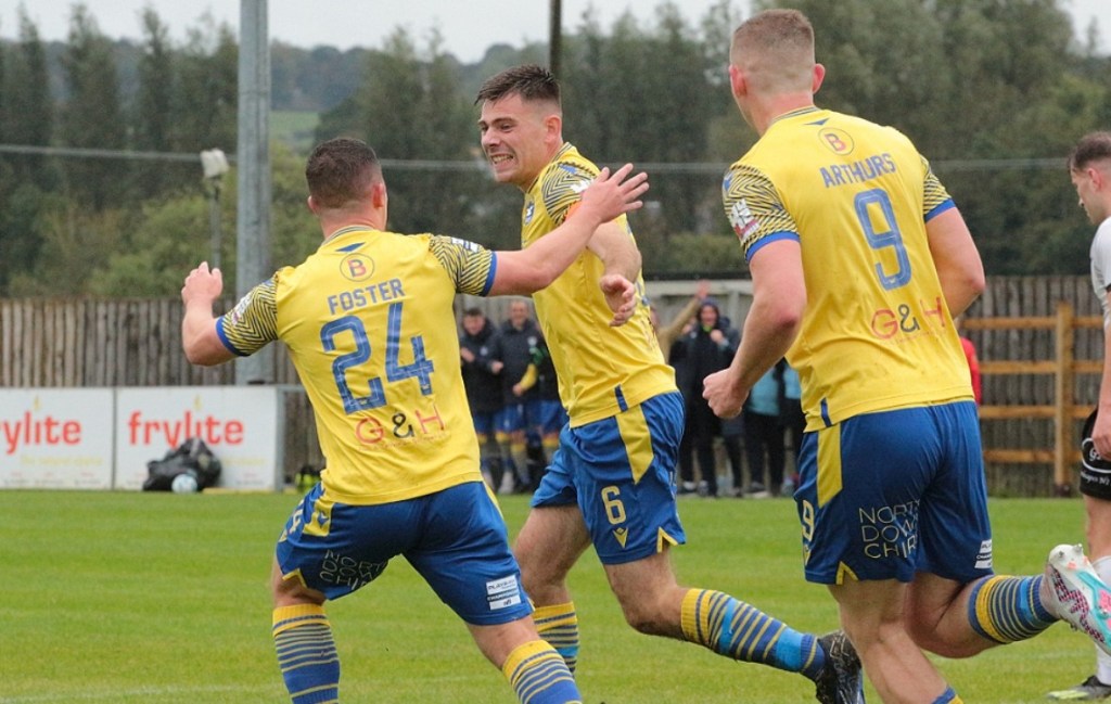 Dergview 2-1 Bangor: Unbeaten run halts at six as Dergs hit back&nbsp;strong