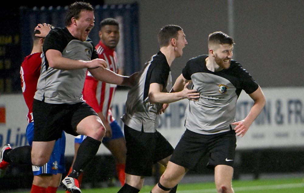 It’s another All-Amateur League Intermediate Final after Belfast duo see off PIL big&nbsp;hitters